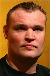 Semmy Schilt